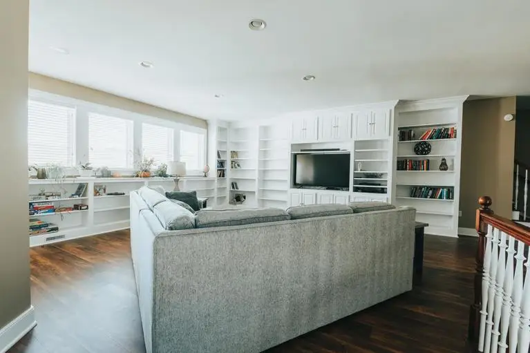 entertainment-area