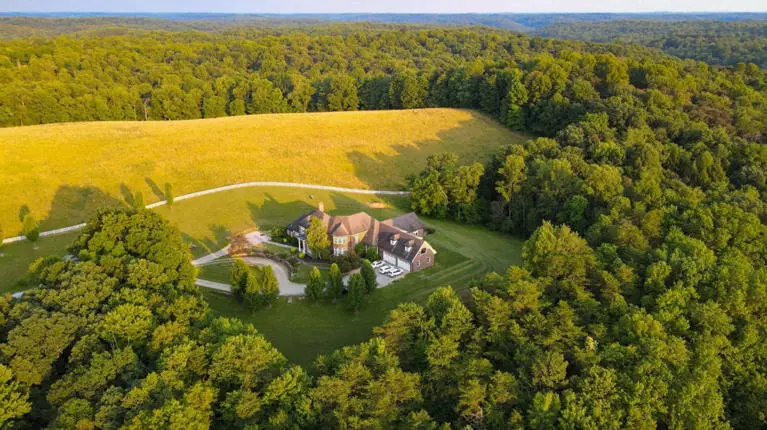 Hocking Manor