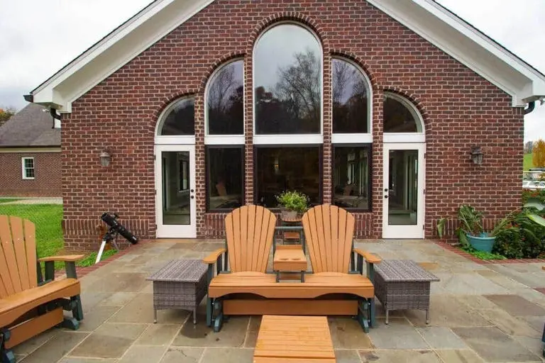 Hocking Manor