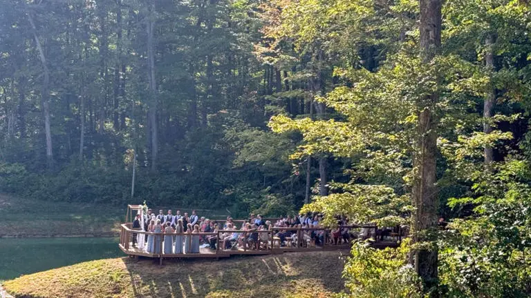 Wedding Venue In Hocking Hills